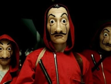 Αυτή είναι το κλειδί: Το νέο τρέιλερ του Casa de Papel παρουσιάζει το κρυφό όπλο του Profesor (βίντεο)